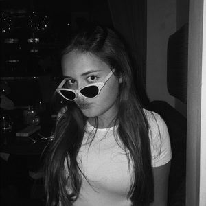 Meet your Posher, Avery